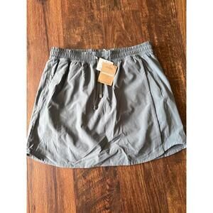 NEW Patagonia Women's Fleetwith Skirt Skort Nouveau Green SZ XL